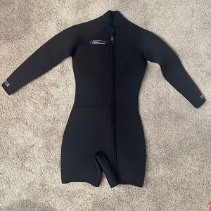 Short-Sleeve Front-Zip Women's Neoprene One-Piece Swimsuit - Black